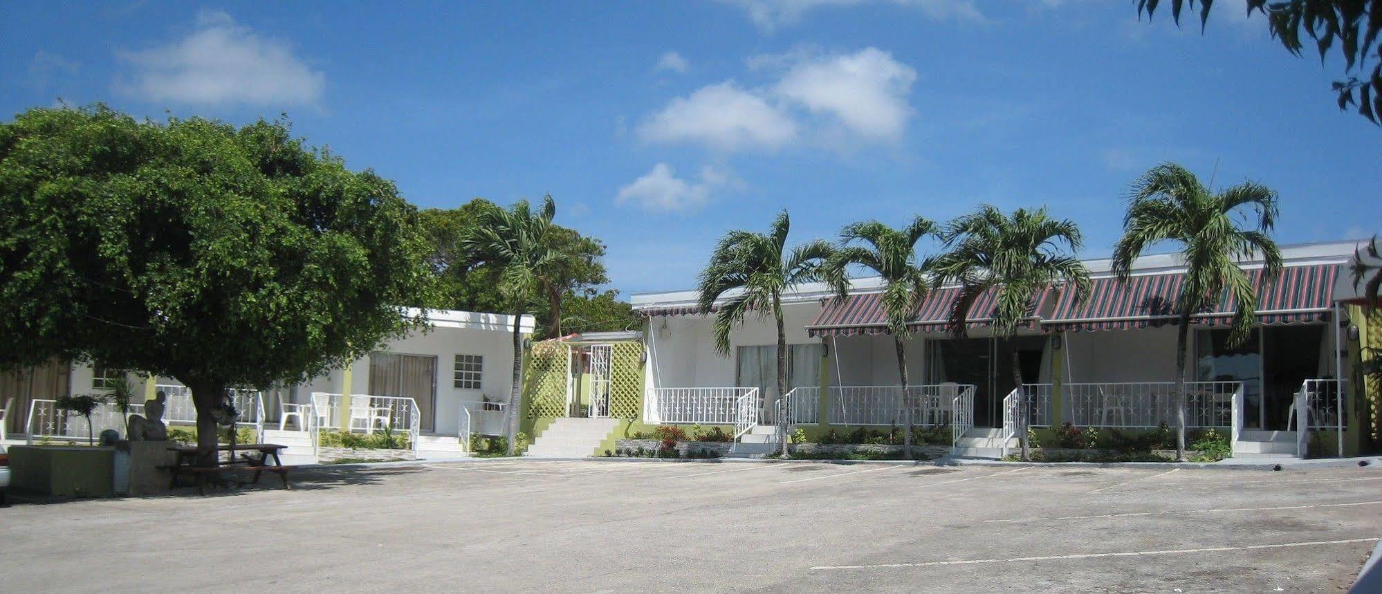 Alablanca Apartments Residents Inn Willemstad Exterior photo